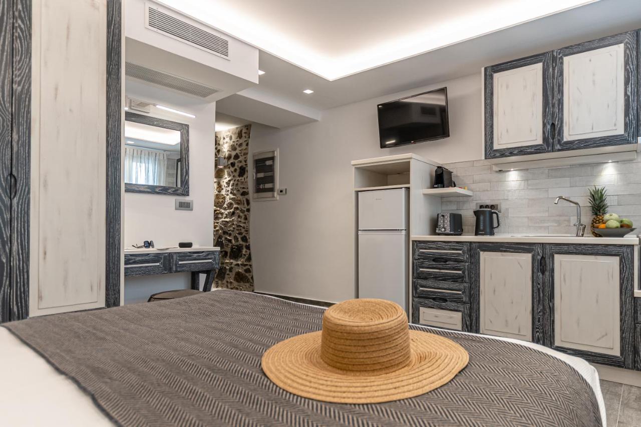 Mariet Naxos Spa & Suites Naxos City ภายนอก รูปภาพ