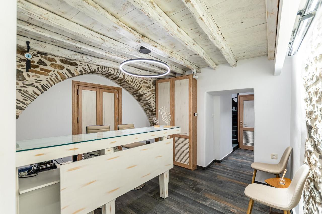Mariet Naxos Spa & Suites Naxos City ภายนอก รูปภาพ