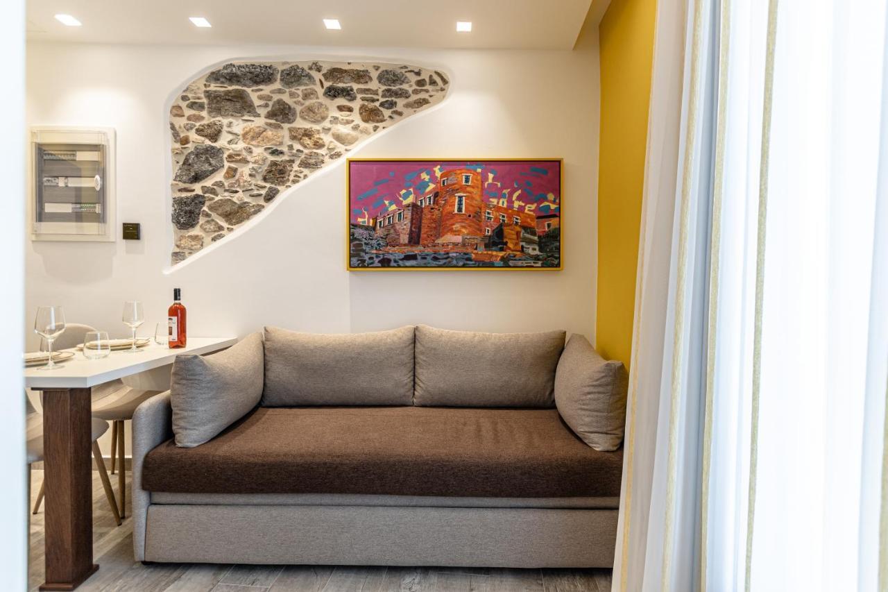 Mariet Naxos Spa & Suites Naxos City ภายนอก รูปภาพ